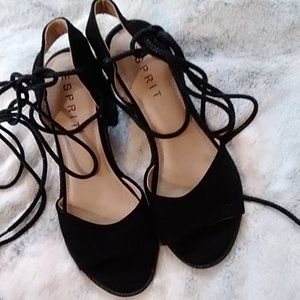 Women's shoes size 7.5 Esprit condition new